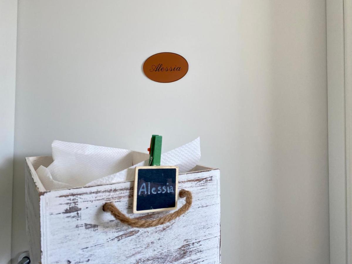 B&B Warmup Grosseto - Parcheggio Incluso Nella Corte Interna Ngoại thất bức ảnh
